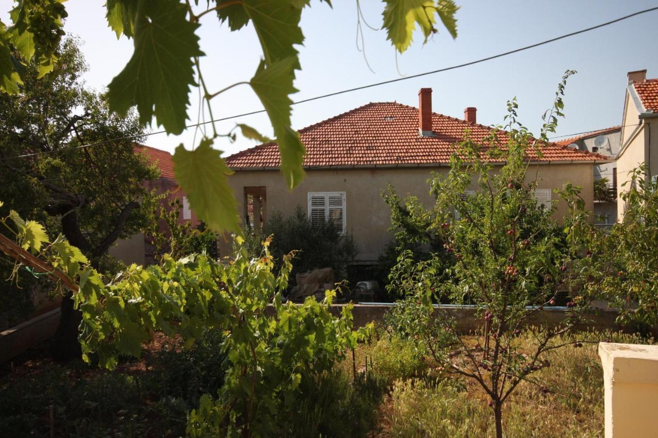 Apartments With A Parking Space Sali, Dugi Otok - 8136 Exterior foto